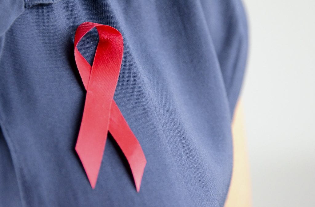 Elizabeth Burke: La lucha contra el VIH/SIDA en la comunidad latina