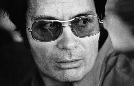 Jonestown: How Can One Man Lead People to The Largest Mass Suicide In History?